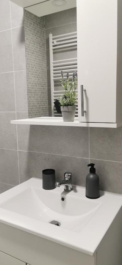 Апартаменты Apartman Varenica Добой Экстерьер фото